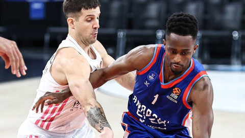 Anadolu Efes 88 Real Madrid 83