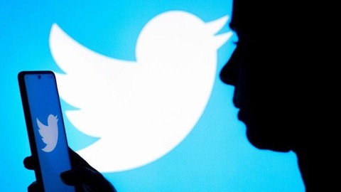 En çok takip edilen ünlü ismi görenler inanamadı! Türkiye Twitter'da bakın kimi takip ediyor - Resim: 1