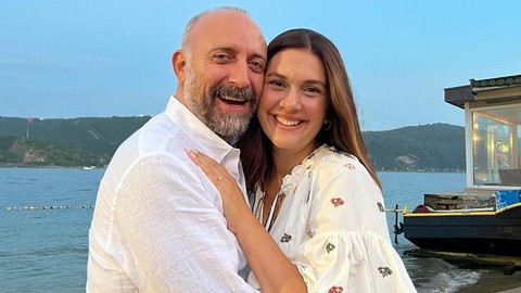 Makyajsız Bergüzar Korel'in 'bitik' yorumu!