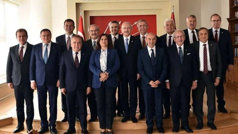 Akşener'in çıkışı sonrası 5 büyükşehir belediye başkanı Ankara'da toplandı