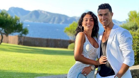 Bu tanışma dizilere konu olur… Georgina Rodriguez, Ronaldo’yu ilk gördüğü anı anlattı! Sözleri büyük aşkını anlatmaya yetmedi!