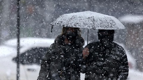 Baharı beklerken kış geri geldi! Lapa lapa kar yağacak