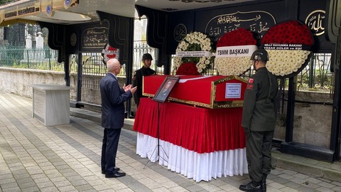 12 Eylül'ün İçişleri Bakanı Selahattin Çetiner toprağa verildi