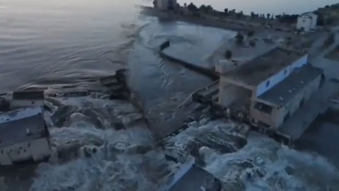 Ukrayna-Rusya savaşı: Rusya, Ukrayna'da bulunan barajı hava uçurdu