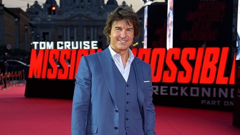 Tom Cruise yeni filmi vizyona girmeden zafere imza attı