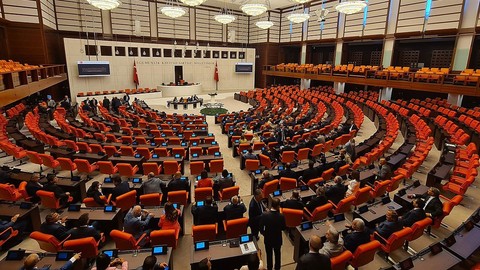 TBMM olağanüstü toplandı! Muhalefetin önerisi reddedildi