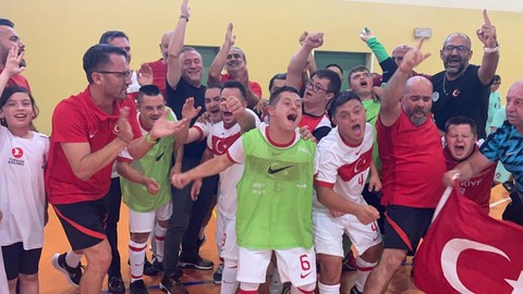 Engel tanımadılar! Down Sendromlu Futsal Milli Takımı Avrupa Şampiyonu!