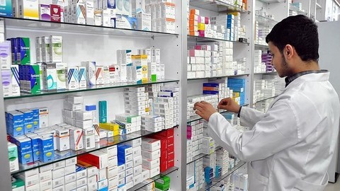 10 Kasım eczaneler açık mı? 10 Kasım hastaneler çalışıyor mu, bugün sağlık ocakları açık mı? - Resim: 1