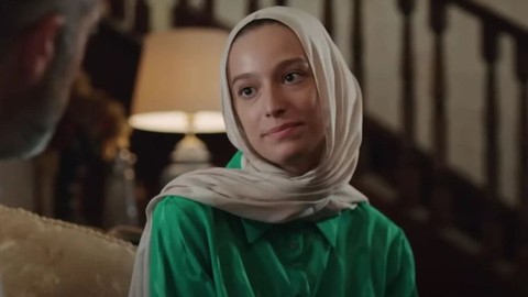 Kızılcık Şerbeti'nin Mihri'sine bakan bir daha baktı! - Resim: 1