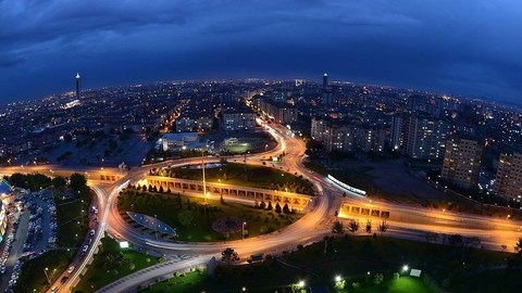 Konya resmen ikiye bölünecek. Bir tarafta var, bir tarafta olanlardan haber olmayacak