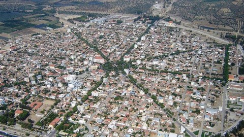 Geçtiğimiz sezonu endişeyle geçiren çiftçilerin bu sezon yüzleri güldü. Türkiye'nin önemli tarım kentlerinden biri olan Aydın'dan iyi haber geldi