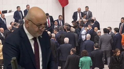 TBMM'de fenalaşarak yere yığılmıştı! Hasan Bitmez'in sağlık durumu nasıl? Bakan Koca ve Karamollaoğlu'ndan açıklama geldi