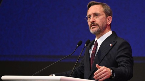 İletişim Başkanı Fahrettin Altun: Yunanistan ile ilişkilerimizde yeni bir sayfa açtığımıza inanıyorum