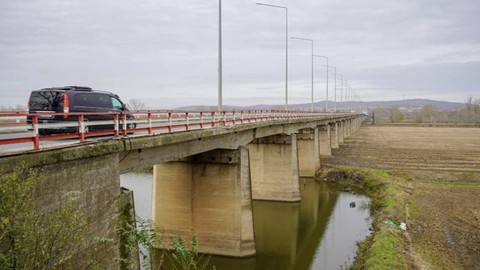 Meriç Nehri'ne ikinci bir köprü geliyor: Yolcu ve yük taşımacılığını hızlandıracak