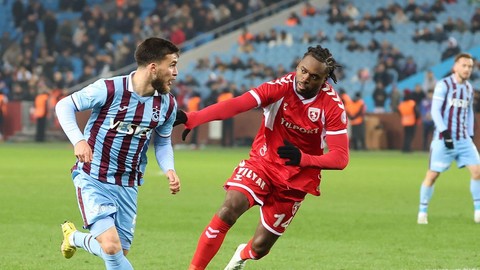 Trabzonspor evinde puan kaybetmedi, yenilmezlik serisini 5 maça çıkardı! Bordo-mavili ekip Samsunspor'u 2-1 mağlup etti