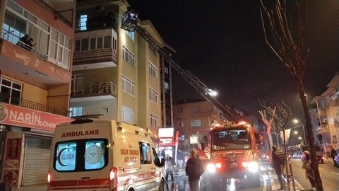 Kartal'da korkutan yangın