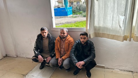 Hatay'da göçmen operasyonu! 25 kişi yakalandı, 2 kaçakçı tutuklandı