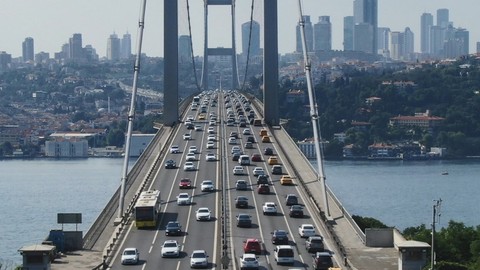 Bakan Uraloğlu açıkladı: Ramazan Bayramı tatili boyunca köprü ve otoyollar ücretsiz