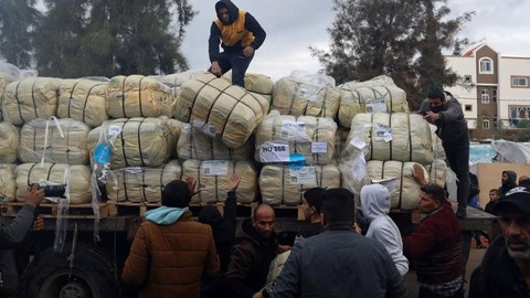 İsrail yardım çalışanlarını hedef almıştı: BM duyurdu! Gazze'de gece yardım dağıtımları 48 saat süreyle askıya alındı