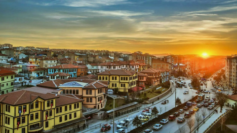 Eskişehir, Bursa, Bilecik ve Kütahya için son dakika uyarısı verildi! Akşam saatlerinde etkili olacak tam 2 gün böyle geçecek... Herkes önlemini alsın