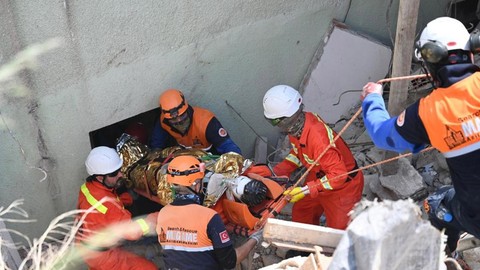 6,7'lik deprem tatbikatı! 5 ili kapsıyor, 24 saat sürecek! "Bu büyüklükteki bir depremde olursa o ilde 1048 kişi hayatını kaybedebilir"