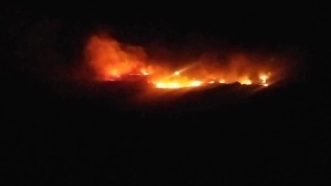 Tunceli’de otluk alanda yangın