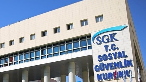 SGK'dan yanıltıcı SMS'lere yönelik uyarı