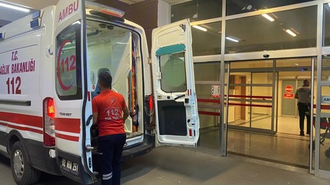 Adıyaman’da feci kaza! İki sürücünün de ehliyeti yok! Biri 16 biri 17 yaşında iki motosikletli çarpıştı: Yaralılar var!