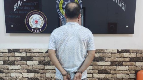 Çeşitli suçlardan hakkında kesinleşmiş hapis cezası bulunan suç makinesi firari yakalandı!