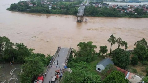 Vietnam 'Yagi Tayfunu' etkisi altında! Hayatını kaybedenlerin sayısı 59'a çıktı!