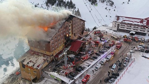 Bolu'daki yangında vefat edenlerin ailelerine utandıran davranış: Soruşturma başlatıldı