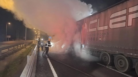 Bursa’da korkunç kaza! Tır alev aldı: Ölü ve yaralı var!