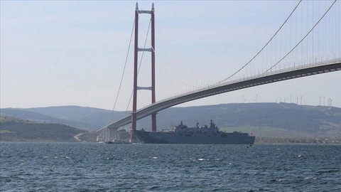 Çanakkale Boğazı transit gemi geçişlerine kapatıldı