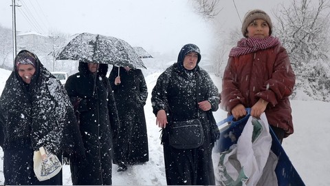 Marmara'ya yüzde 100 ile gelen kar daha başlangıç. Yeni tarih de verildi. O da yüzde 80 geliyor. Ama vatandaşın çok büyük başka bir derdi var