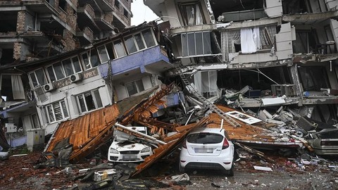 Deprem uzmanı Osman Bektaş'tan ezber bozan deprem açıklaması! Çok zor dedi!