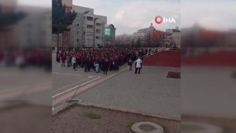 Deprem nedeniyle Ankara’da tedbir amaçlı bir okul tahliye edildi!