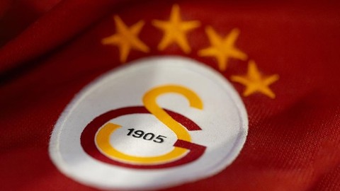 Galatasaray'da sakatlık şoku! Yıldız futbolcu Fenerbahçe derbisinde forma giyemeyecek