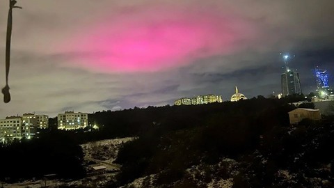 İstanbul'da gökyüzünü kaplayan pembe bulutların gizemi çözüldü