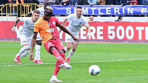 Galatasaray, Kasımpaşa'da 2 puan bıraktı