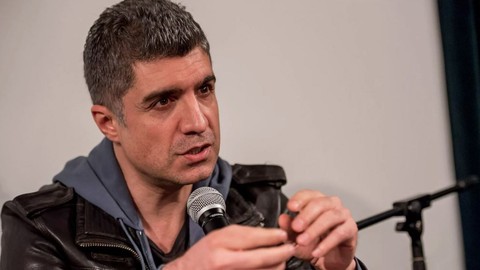 Kalp krizi geçirip hastaneye kaldırılmıştı! Özcan Deniz ailesiyle yaşanan olaylarla ilgili ilk kez konuştu