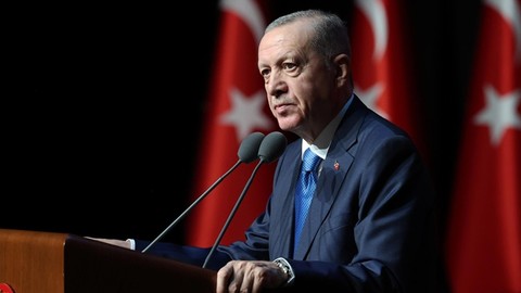 Cumhurbaşkanı Erdoğan'dan önemli açıklamalar: "Türkiye masa başında kurulmadı"