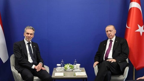 Cumhurbaşkanı Erdoğan, Hollanda Başbakanı ile görüştü