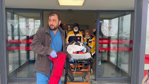 Yalova'da başıboş köpeklerin saldırdığı çocuk ağır yaralandı