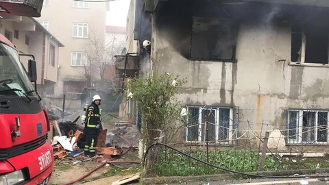 Tekirdağ’da 4 katlı binada korkutan patlama! Yaralılar var