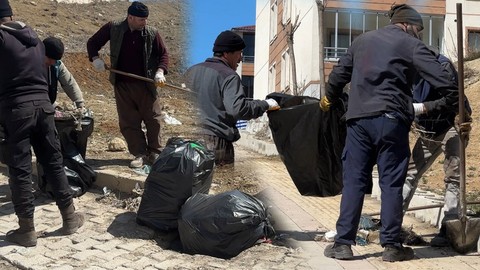 Hakkari'de 10 kişi bir araya gelip 400'lercesini teker teker siyah poşetlere koydu! Üzerini de bir iple bağlayıp kapattı! 400'lercesi tek tek yok edilecek