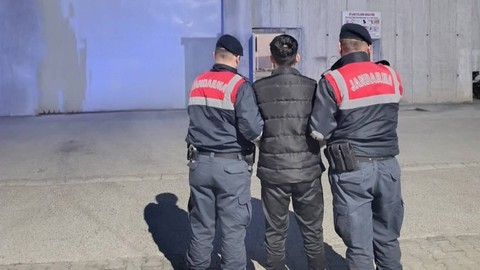 Sakarya'da uyuşturucu operasyonu; 2 kişi tutuklandı!