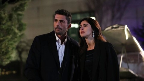 Dizi aşkı gerçek olmuştu! Nesrin Cavadzade ile Pamir Pekin'den mutluluk pozu - Resim: 1