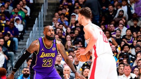 Rockets, Doncıc ve LeBron’lu Lakers’a direnemedi! Alperen’in 14 sayısı yetmedi