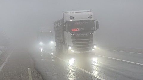 Bolu Dağı'nda sis etkili oldu: Görüş mesafesi düştü