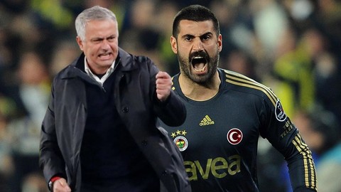 Fenerbahçe efsanesi Volkan Demirel'den senede 12 milyon euro alan Mourinho'ya çağrı! "İstifa" etmeli diyerek yapması gerekeni söyledi